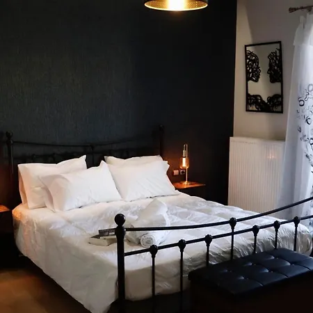 Avra With Fireplace And Free Hot Chocolate * Lefkandí