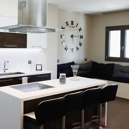 Avra With Fireplace And Free Hot Chocolate Διαμέρισμα Λευκαντί